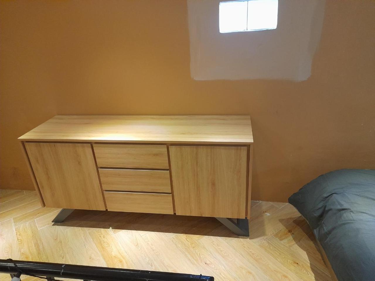 Nha Yen 1 Bed 2 Beds Hotel Homestay Hostel Can Tho Dış mekan fotoğraf